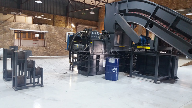 Horizontal baler machine6