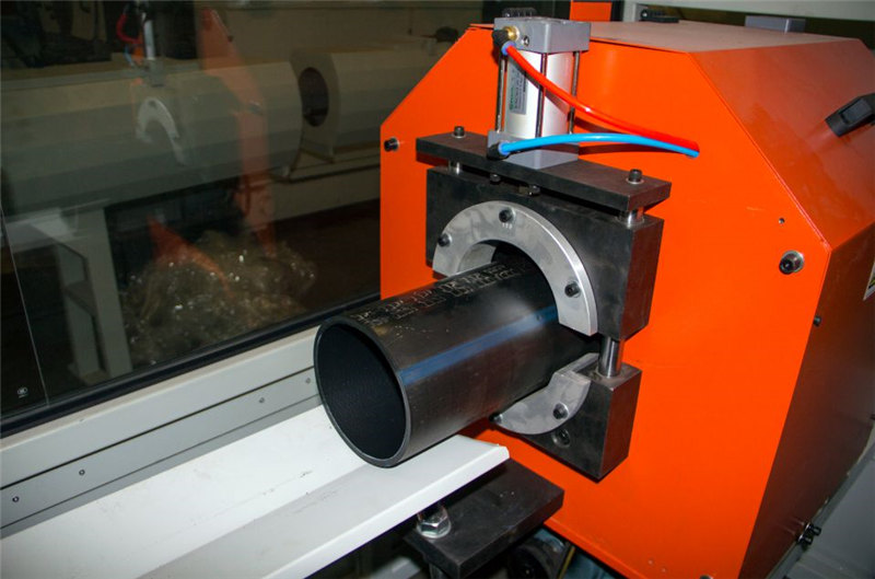 PE-pipe-cutting-machine-10